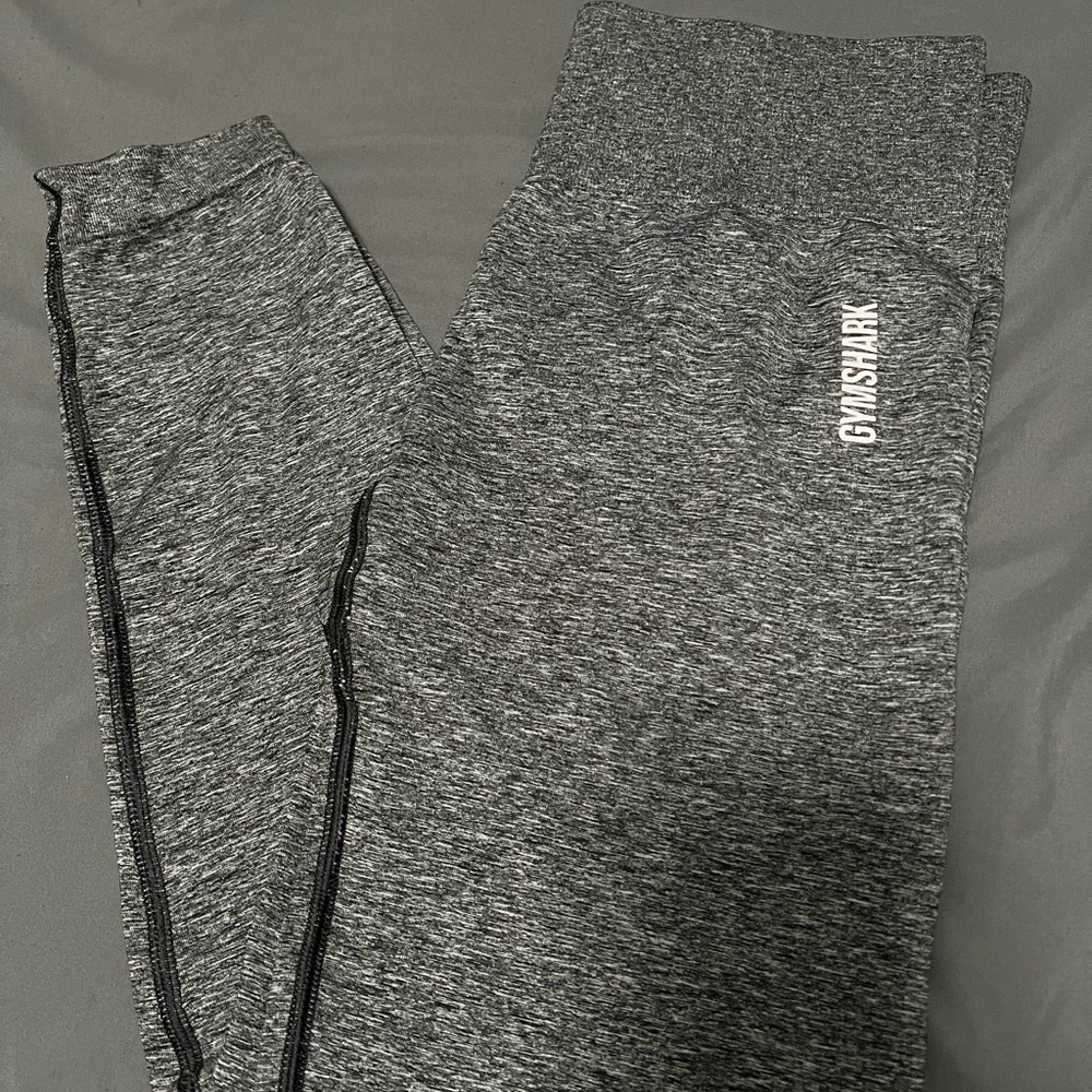 Gymshark Gray Leggings with Soft Stretchy Fabric and Elasticized Waistband